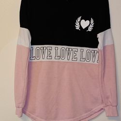 No Boundaries Black/Pink/White Love Sweatshirt For Women.