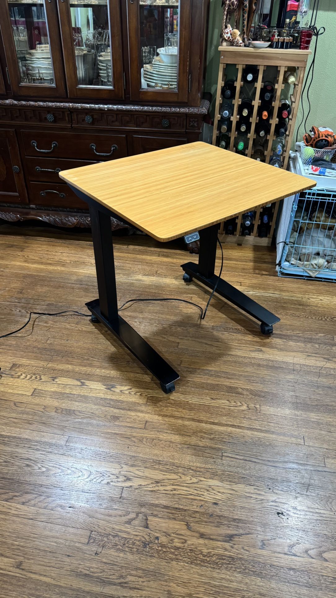 Jarvis Electric Standing Desk