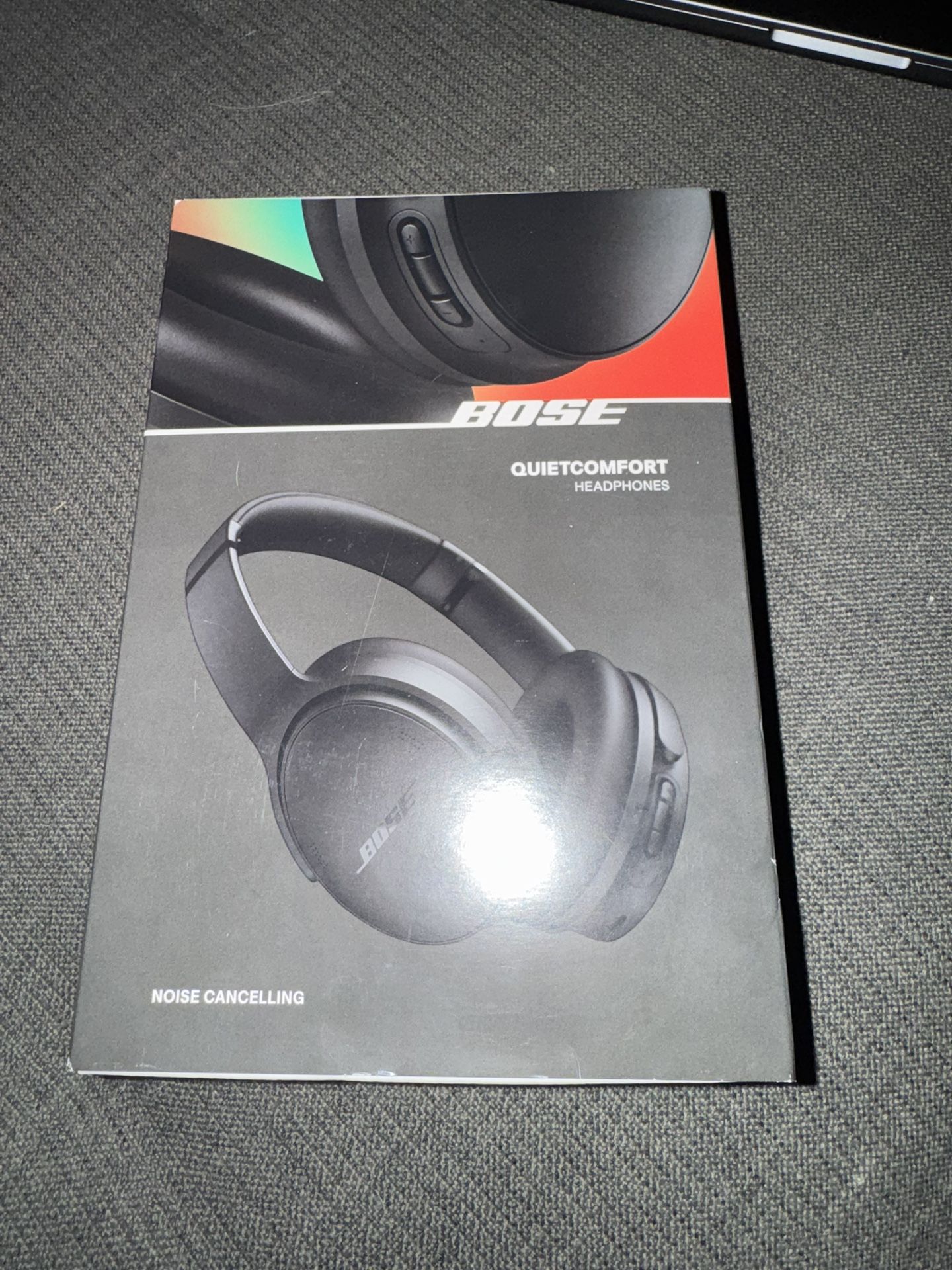 Bose - QUIETCOMFORT HEADPHONES | Brand New