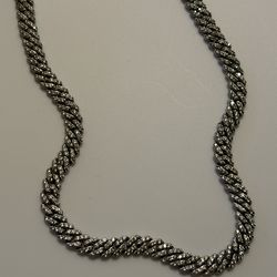 GLD Micro Diamond Prong Cuban Chain In White Gold