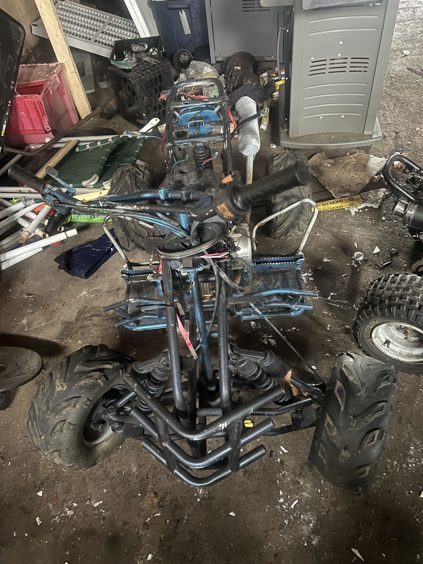 3 Quad Frames With Engine 
