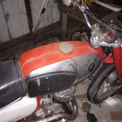 69 Suzuki Trail 80