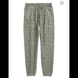 NWT✨ H&M  Girls Khaki Jogger Pants For Sale !!!