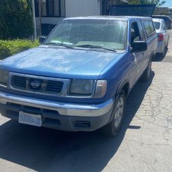 1998 Nissan Frontier