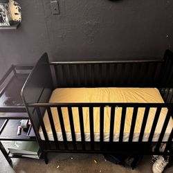Baby/Toddler crib