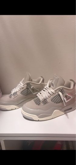 Jordan Women's Grey and White Trainers