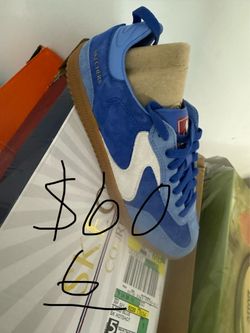 Skechers hotshot varsity crew blue size 6