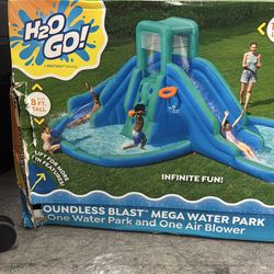 H2OGO Summer Blast Mega Water Park