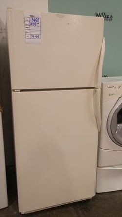 FRIGIDAIRE 18 CUBIC FT REFRIGERATOR BISQUE