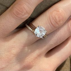 Beautiful Cubic Zirconia Ring Sizes 5,6,7,8 and 9