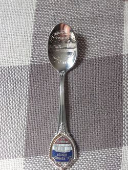 J f k kennedy center silver spoon