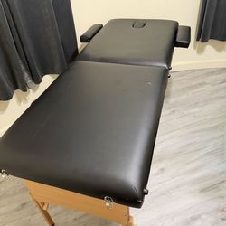 Massage / Tattoo Table