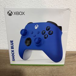 Microsoft Xbox Wireless Controller Shock Blue - Wireless And Bluetooth Connectiv