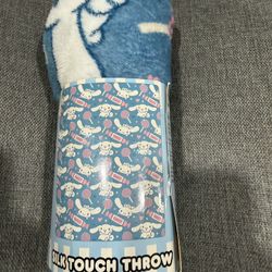 Cinnamon Roll Blanket