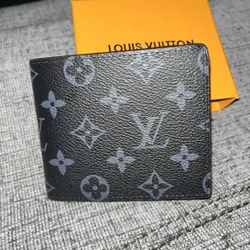 Louis Vuitton Wallet DM for more info