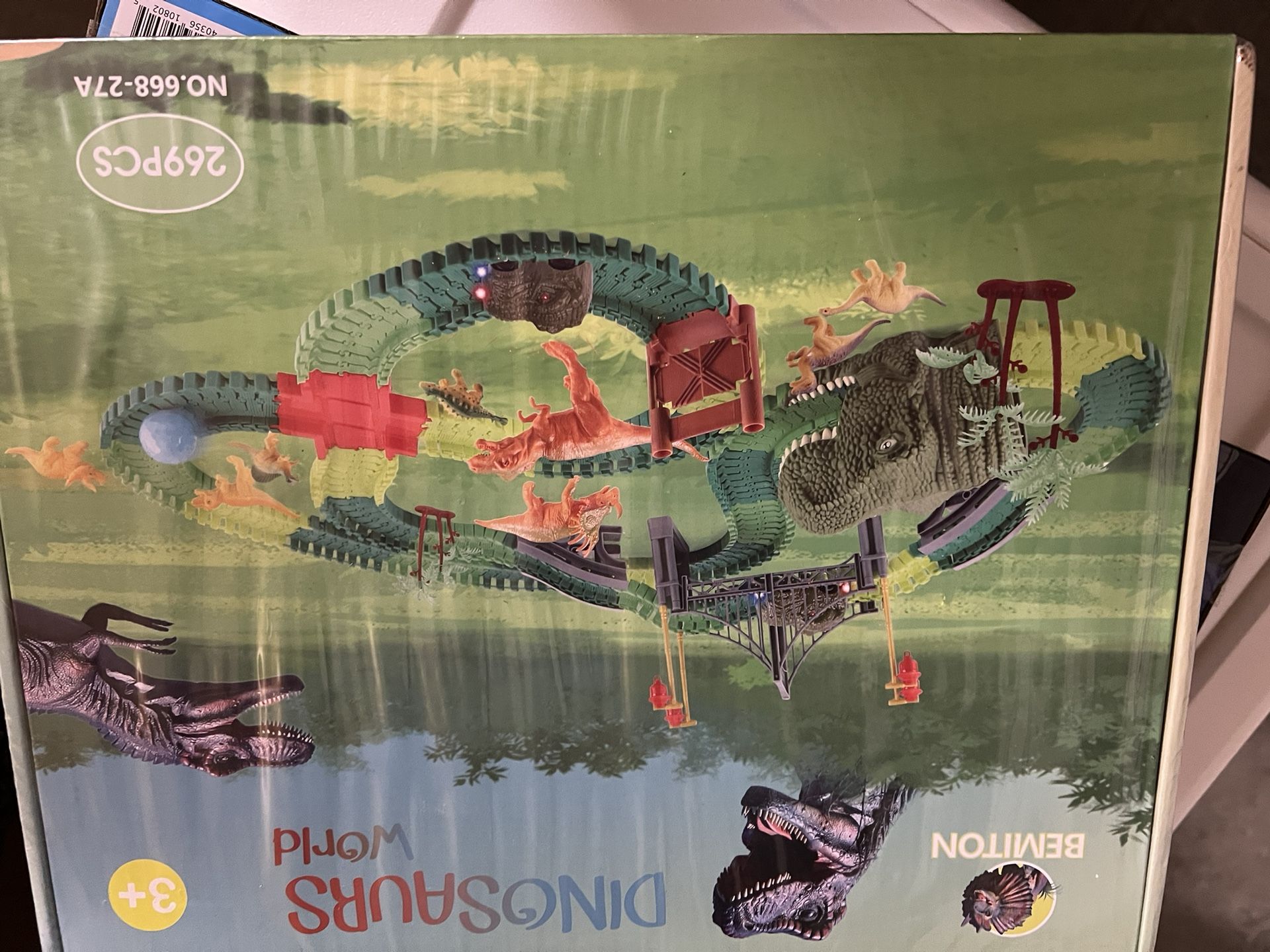 Brand New Dinosaur Track Toys