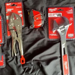 Brand new milwaukee tools bundle