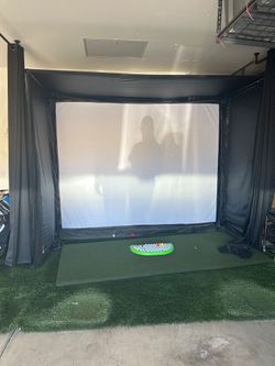 Golf simulator set up barely used