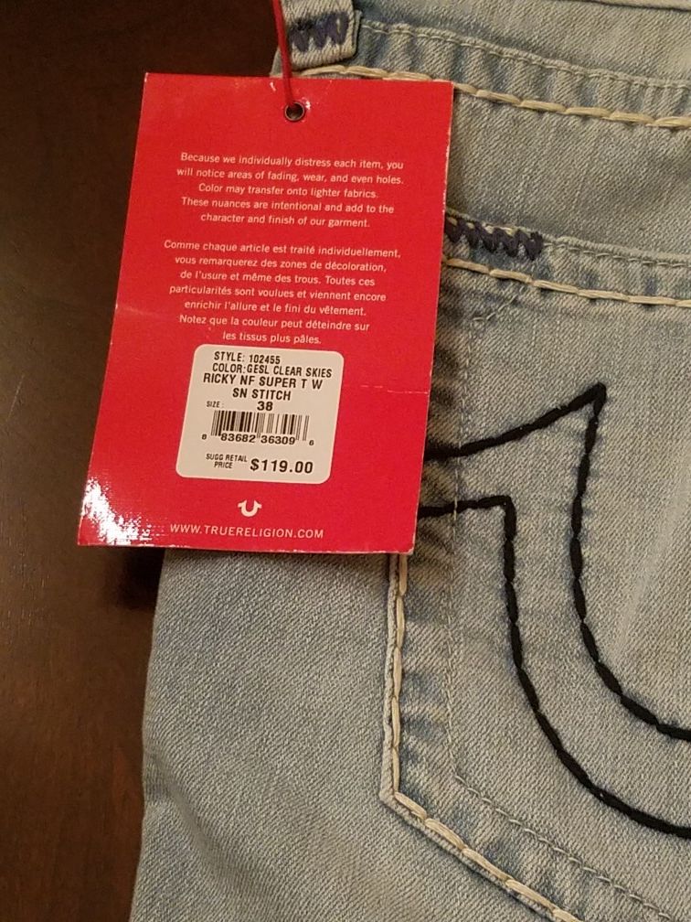 NWT True religion jeans waist 38, Length 42 3/4
