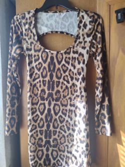 Women's Dress 🤎🤎🤍🤎