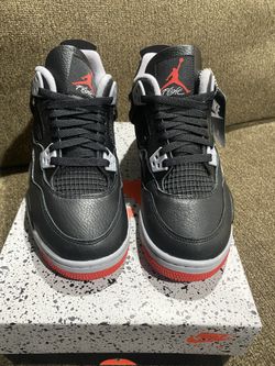 Jordan 4s