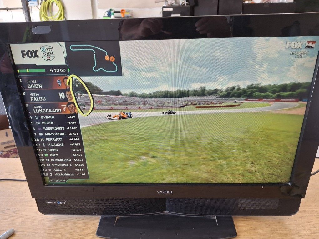 32"Vizio Tv 50.00And Two 32"vizio Tvs. 35.00 Each