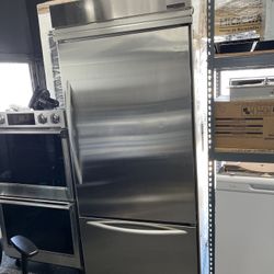 Built In Kitchen Aid Bottom Freezer 36” Refrigerator 