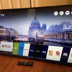 LG (43 Inch) 4K SMART TV!