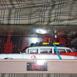 Jada Toys Ghostbusters Ecto-1 
