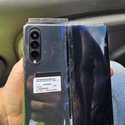 Galaxy Z Fold 3 