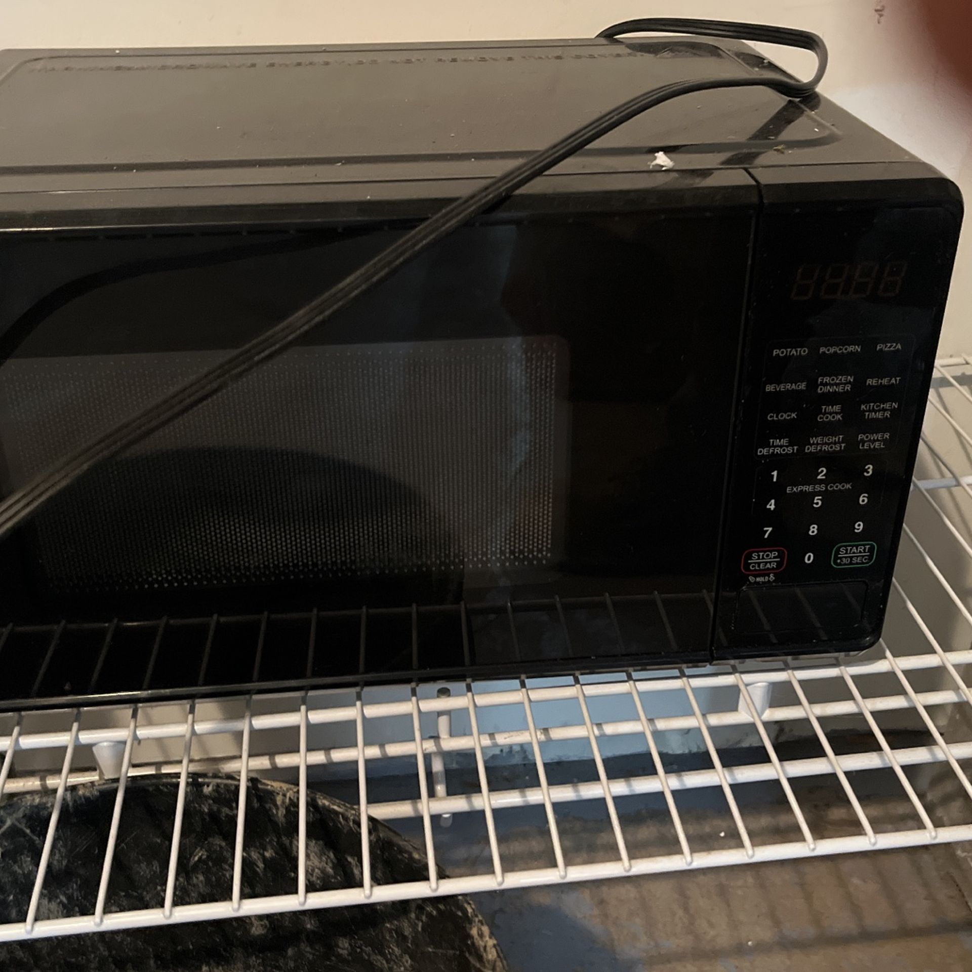 Walmart Microwave Oven Model Msfob100072352 700 W