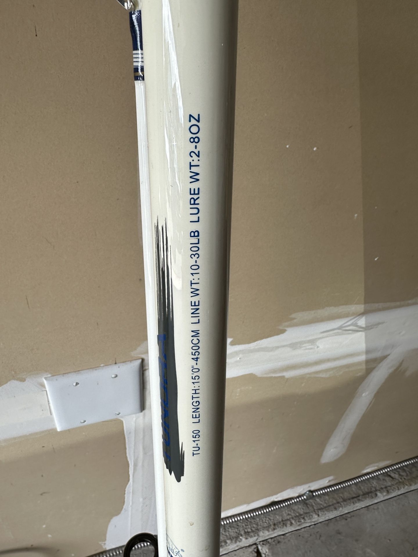 Okuma 15' Surf Rod