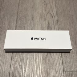 Apple Watch SE GPS+Cellular *BRAND NEW*