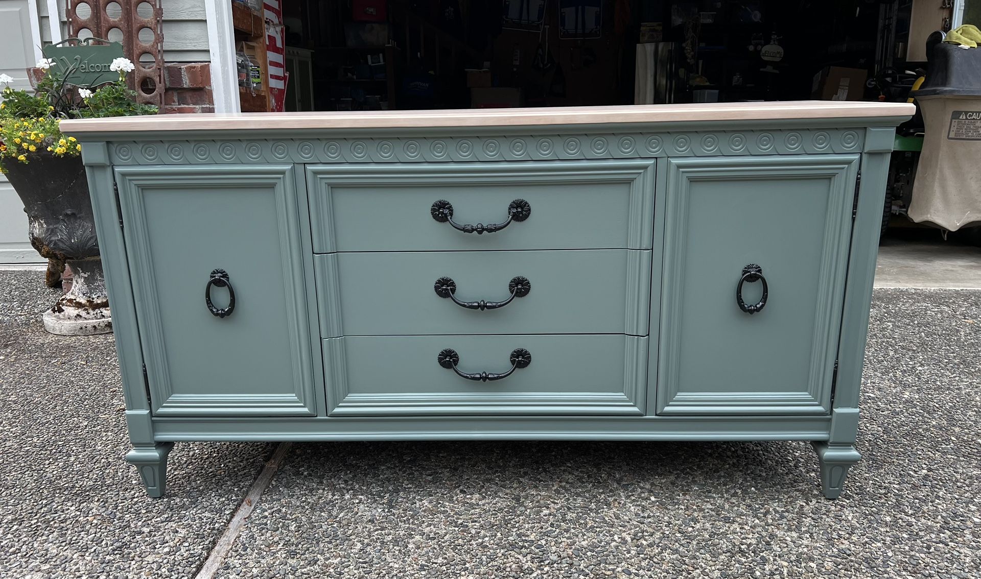 Buffett/sideboard