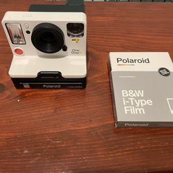 Kodak Polaroid One Step 2 Camera