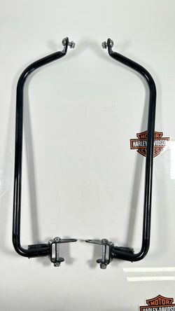 2018 Harley FLHXS, FLHX Street Glide OEM Rear Saddlebag Guard Rails Bar Set . SM9KNT0450