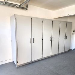 Garage Gabinets (Free estimate)
