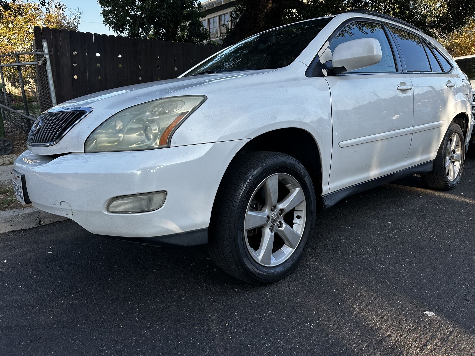 2004 Lexus Rx 330 for Sale in Los Angeles, CA - OfferUp