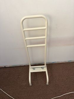 Bedside in/out support bracket