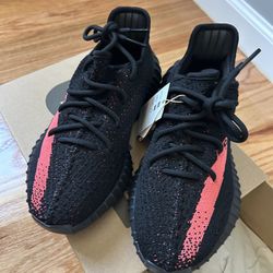 Brand New Size 5.5 Adidas Yeezy Boost 350 V2 Red Stripe
