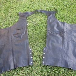BLACK LEATHER CHAPS XXL mint condition and a 3xl vest too