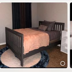 Bed & Microwave 