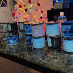 Bath And Body Works Candles Different Kinds .Xmas Candles