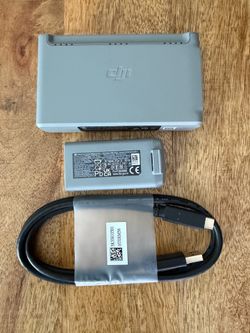 DJI Two Way Battery Charging Hub and One Battery