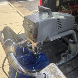 Titan impact 440 paint sprayer