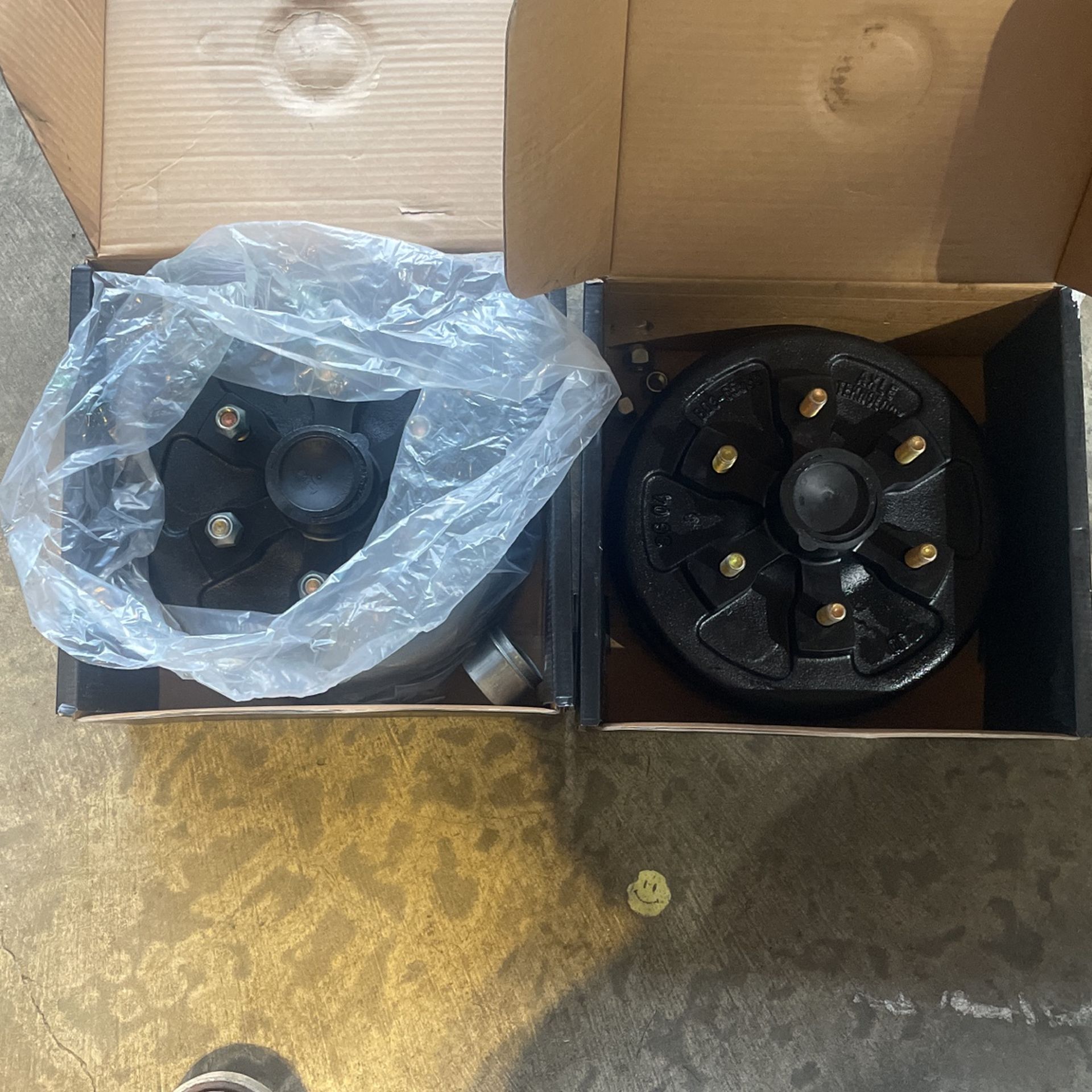RV Wheel Bearing Hubs