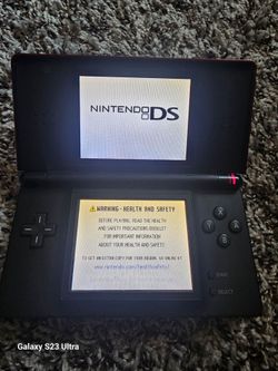 Nintendo DS Lite Crimson / Black with Super Mario Bros no charger
