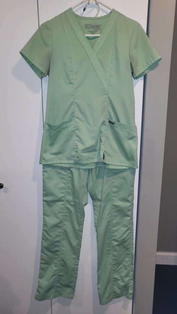 Scrub Set
