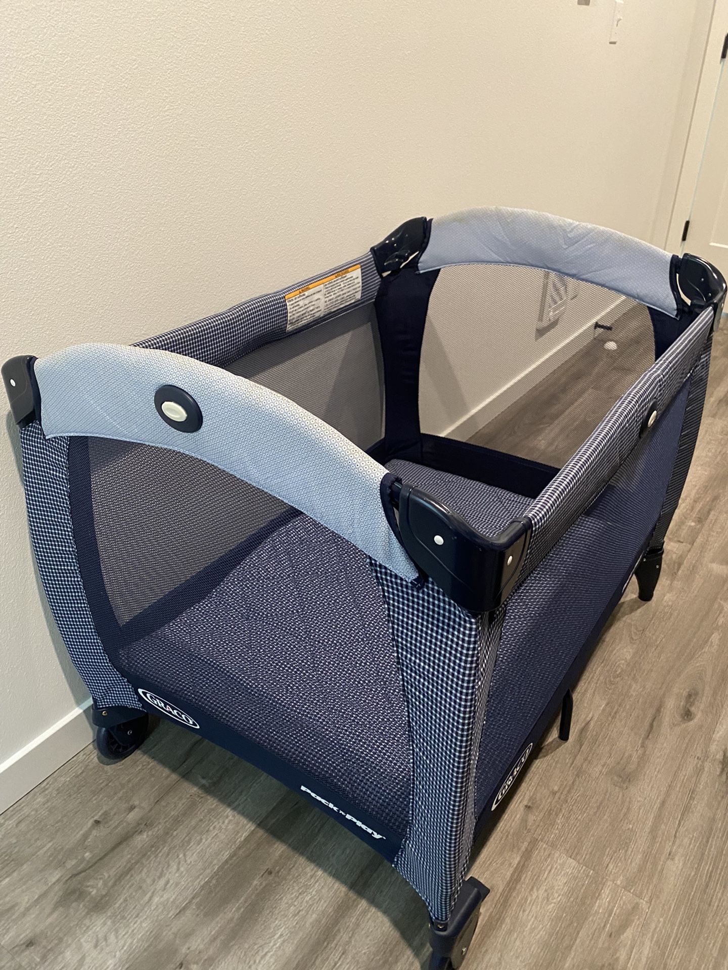 Pack & Play