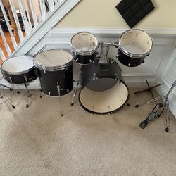 Ludwig Backbeat Drum Set 